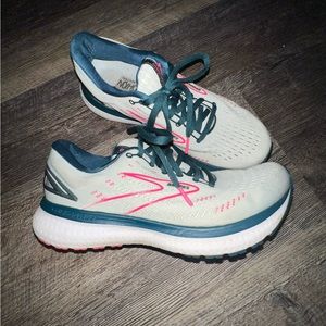 Brooks Glycerin 19